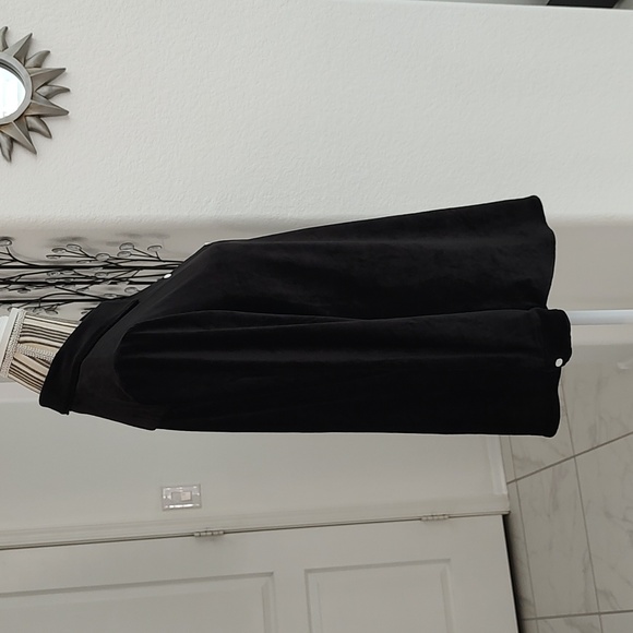 Susan Graver Black Velour Button Down Blouse Shirt Top Size XSP / S / SP / XS - Picture 3 of 10